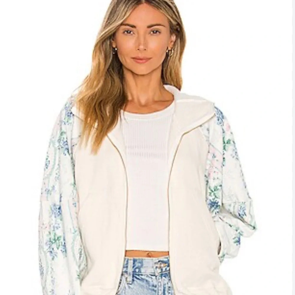 Selkie Floral Sleeve Women's Jacket size 3x